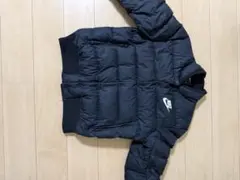 Nike ブラック ダウンジャケット