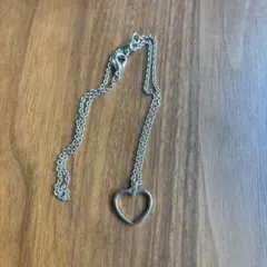 ハート型ペンダントネックレス