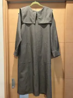 SHIPS any グレー 大きな襟 長袖ワンピース