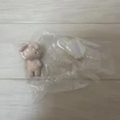 ガチャ クレヨンしんちゃん くっつきマスコット うさぎ