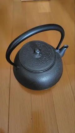 南部鉄瓶 楓模様 鋳鉄製 茶道具 - メルカリ