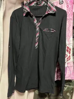 長袖シャツ 黒 チェック柄襟