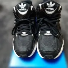 adidas スニーカー ASTIR W GY5260 ブラック