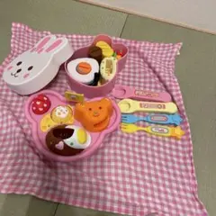 メルちゃん　お弁当　お子様ランチ　おもちゃ　食べ物セット ウサギ型プレート