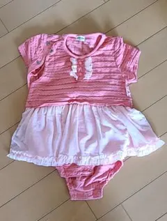 ムージョンジョン　フリル　ピンクロンパース　70