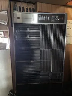 レトロ 業務用冷却機ウォータークーラー 大型 冷水機　東芝　LS52T レトロ 業務用冷却機ウォータークーラー 大型 冷水機 東芝 LS52T
