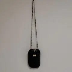 ブラック★ キルティング スマホショルダーバッグ★