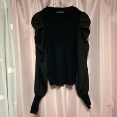 ブラック パフスリーブ ニット 長袖