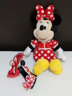 ディズニーランド　ミニー　ぬいぐるみバッジ　ノーマル　キーホルダーセット
