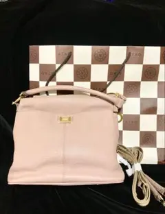 Item thumbnail for item 262b6abb-37c3-40f8-80a2-ea836c4a0cf0