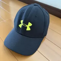 Under Armour キャップ ブラック ネオンイエロー(子供用)のサムネイル