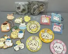 ちいかわ 刺繍缶バッジ ラバーキーホルダー アクリルキーホルダー 他セット