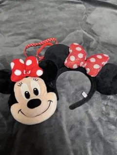 ディズニー　ミニー　パスケース　ポシェット　カチューシャ
