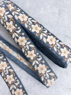 インド刺繍リボン