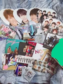 WEST . グッズまとめ売り うちわ ペンライト 生写真 パンフレット