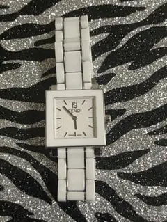 希少 FENDI フェンディ 6600G クアドロ セラミック デイト ホワイト 希少 FENDI フェンディ 6600G クアドロ セラミック デイト
