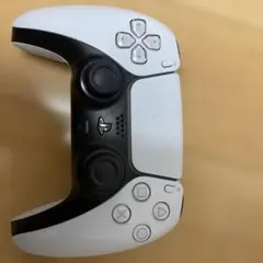 PlayStation 5 コントローラー ホワイト/ブラック