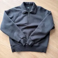 Stussy ハーフジップスウェット
