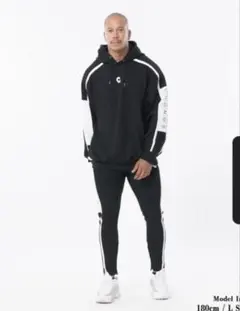 【美品】クロノス CRONOS セットアップ Mサイズ 黒/白 美品】クロノス CRONOS セットアップ Mサイズ 黒/白