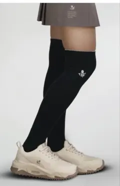 8YARDSハチヤーズ【新品未使用2足セット】ニーハイソックス　デュアルロゴ