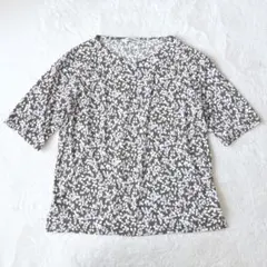 【新品未使用】NEWYORKER トップス Tシャツ ブラウス 総柄 半袖 M