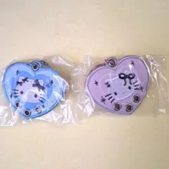 ハローキティ　サンリオ　刺繍カスタムキーホルダー　カプセルトイ