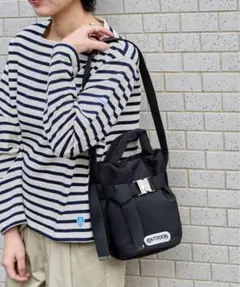 OUTDOOR ブラック ショルダーバッグ　フレディアンド　フリークスストア