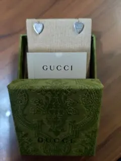 GUCCIハートピアスのサムネイル