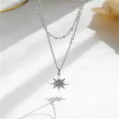 星形ペンダント シルバーチェーンネックレス