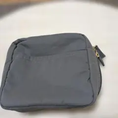 ポーチ　ダークグレー