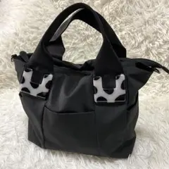 ear PAPILLONNER 撥水 樹脂パーツトートバッグ ブラック　2way
