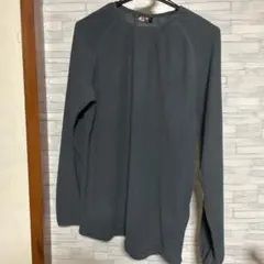 ワークマン　サーマルきクルーネック