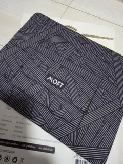 MOFT ノートパソコンスタンド 薄型 折りたたみ式 貼り付けタイプ 開封未使用