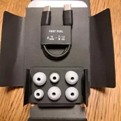 BEATS FLEX交換用イヤーピース 6個セット ホワイト(ケーブル付き)