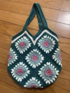 Item thumbnail for item 90ef56b9-f9e7-4ac6-8d83-fc47b47a16b5