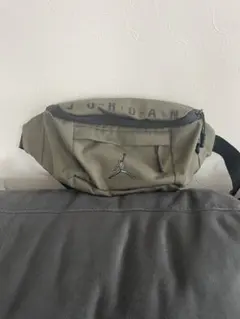 めりりさん専用ノースフェイスとJordan ボディバッグ オリーブグリーン