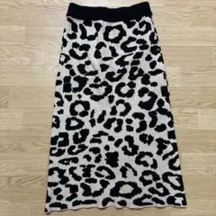 ヒョウ柄　虎柄スカート　総ゴムスカート　ヒョウ柄スカート　アクリルスカート