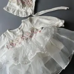 【期間限定】ホワイト ベビードレス 刺繍付き 帽子付き　コットン100