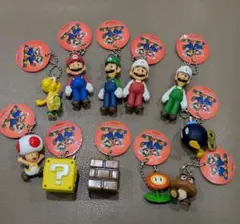 スーパーマリオ　マスコットフィギュア　キーホルダーセット