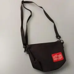 Item thumbnail for item e472497a-0656-4534-a9eb-d0143046af89