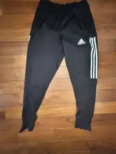 adidas トレーニングパンツ ブラック 3本ライン Sサイズ - メルカリ
