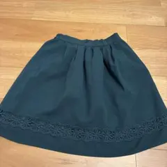 earth フレアスカート ダークグリーン