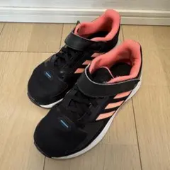 アディダス キッズ スニーカー 黒/ピンク