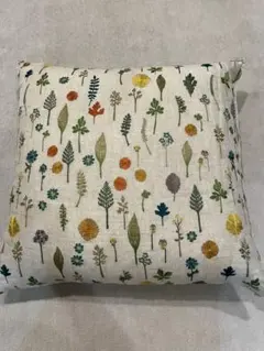 CORAL & TUSK 海の生き物 刺繍クッション - メルカリ