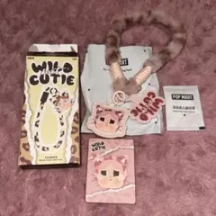 CRYBABY Wild but Cutie フォンチャームpink cutie