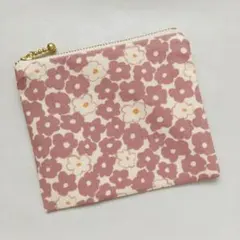 【420】ミニポーチ　ハンドメイド　小物入れ　サニタリーケース