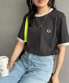 FRED PERRY 別注 ワンポイントロゴ刺繍 リンガーTシャツ
