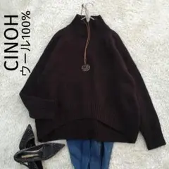 ハイネックニット