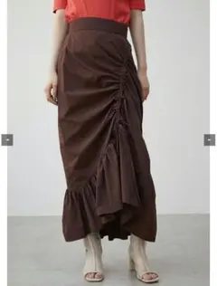 【新品未使用品タグ付き】アシンメトリーフリルギャザースカート　Мサイズ