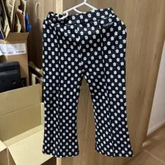 花柄 ブラック パンツ
